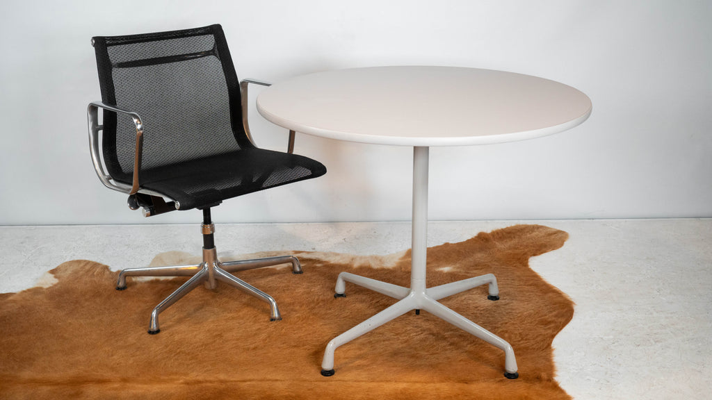 Mid-Century Modern Charles & Ray Eames for Herman Miller Aluminum Group Dining Table