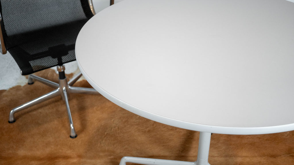 Mid-Century Modern Charles & Ray Eames for Herman Miller Aluminum Group Dining Table