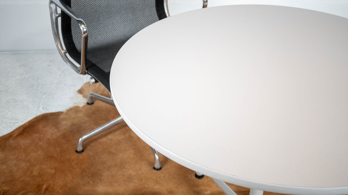 Mid-Century Modern Charles & Ray Eames for Herman Miller Aluminum Group Dining Table