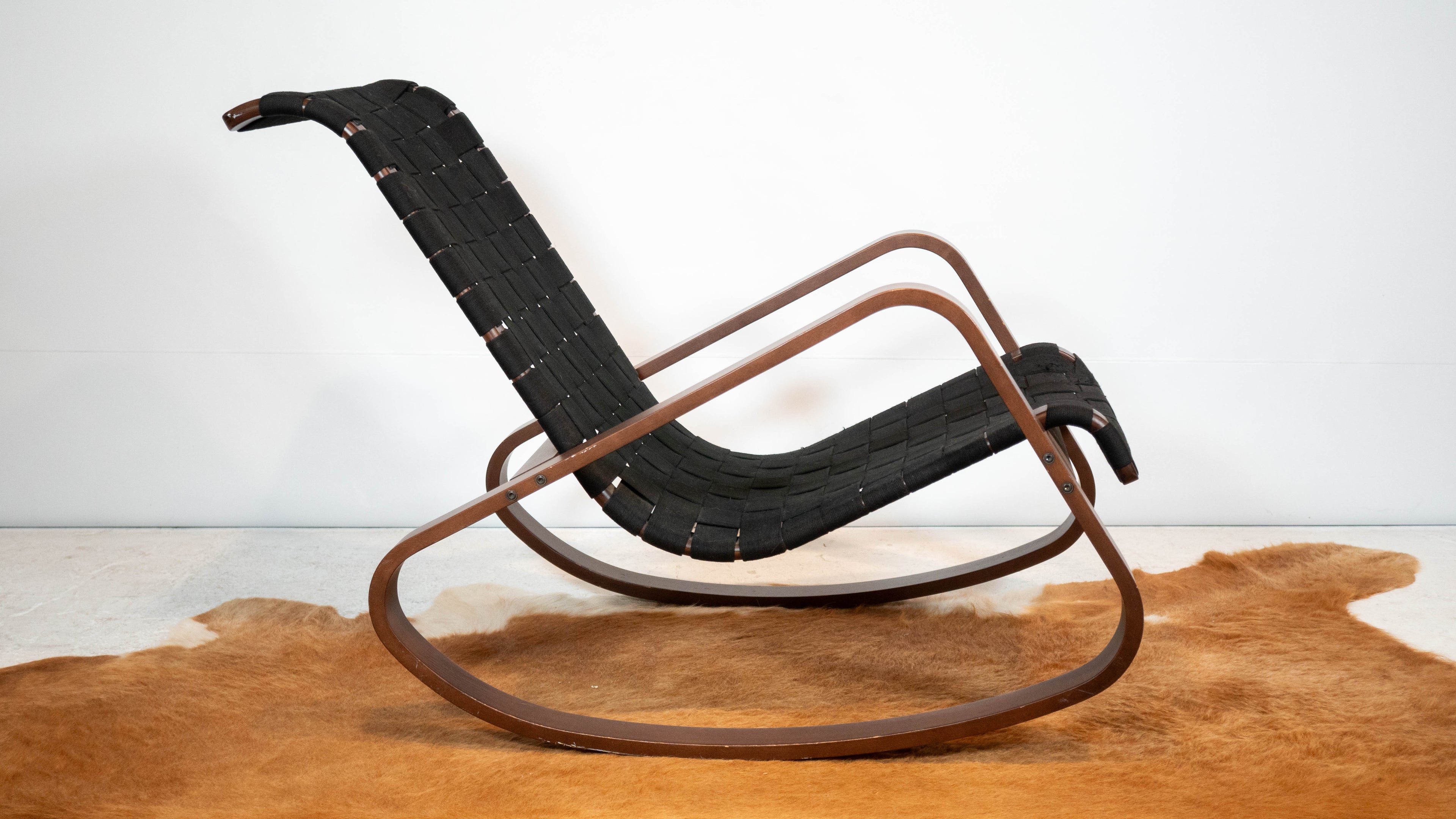 Luigi Crassevig 'Dondolo' Rocking Chair