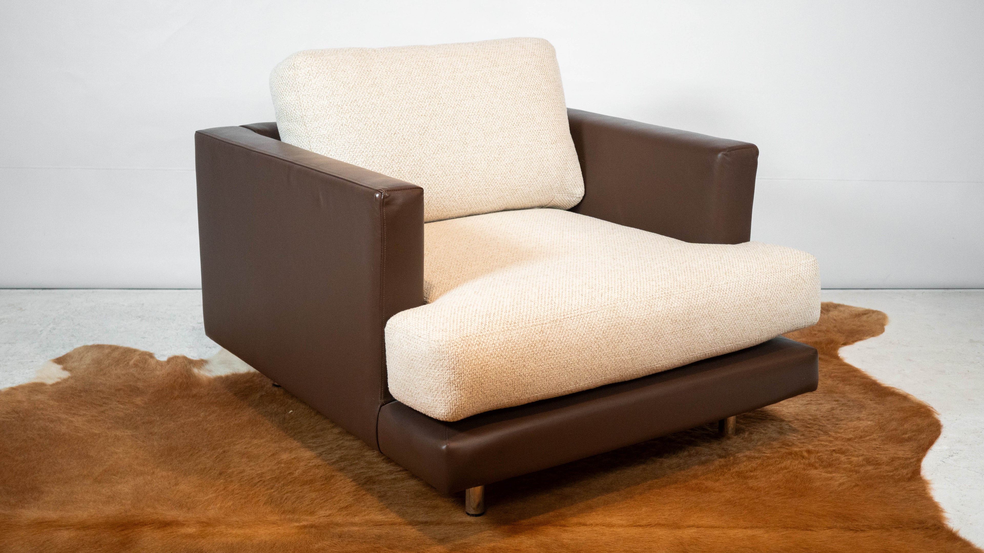 Knoll Designer D'Urso Leather Lounge Chair