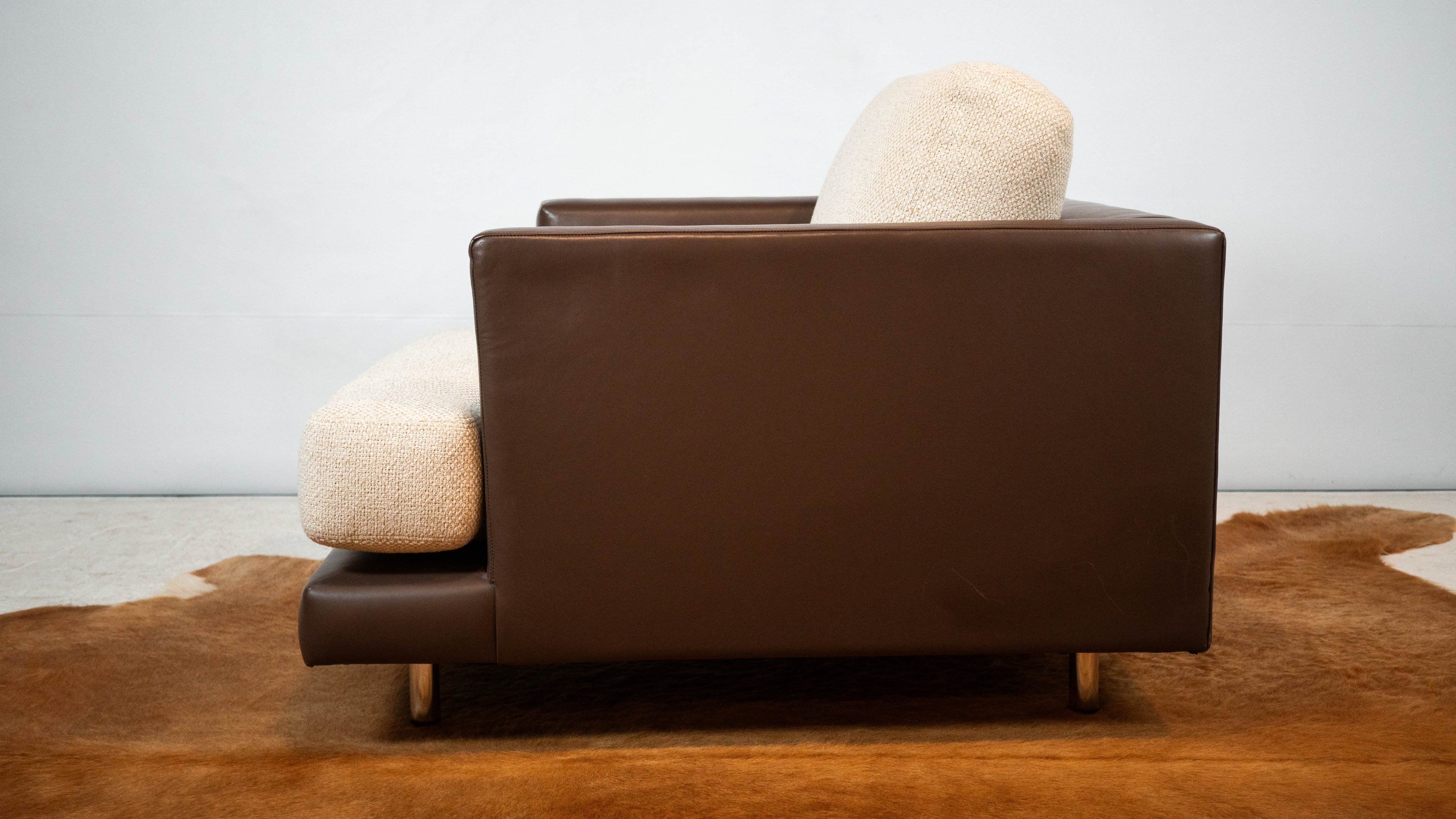 Knoll Designer D'Urso Leather Lounge Chair