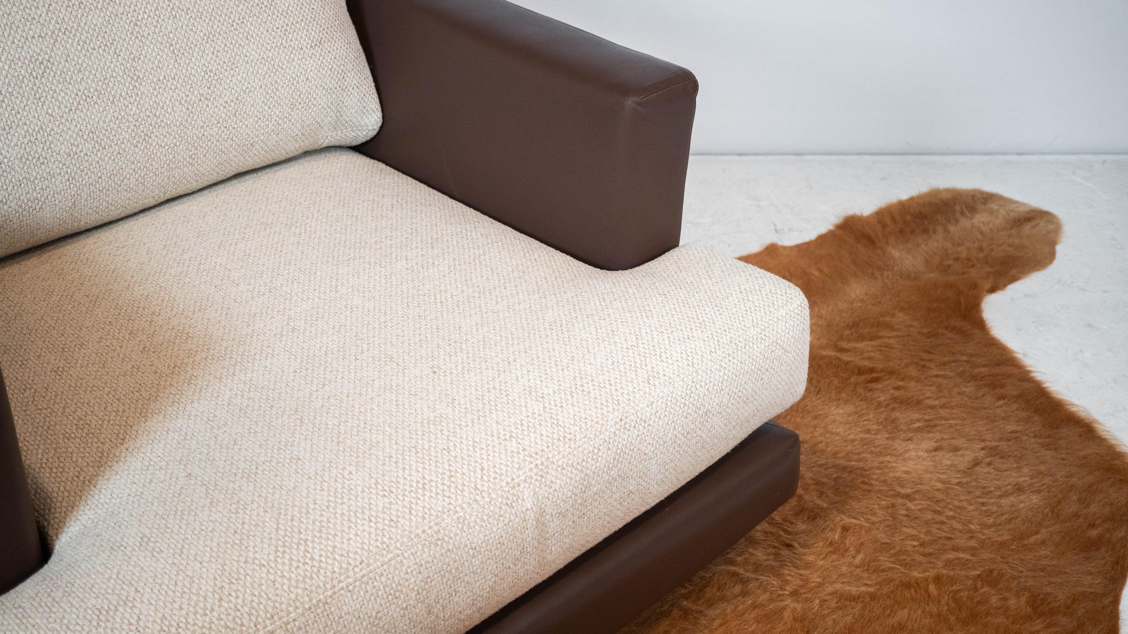 Knoll Designer D'Urso Leather Lounge Chair