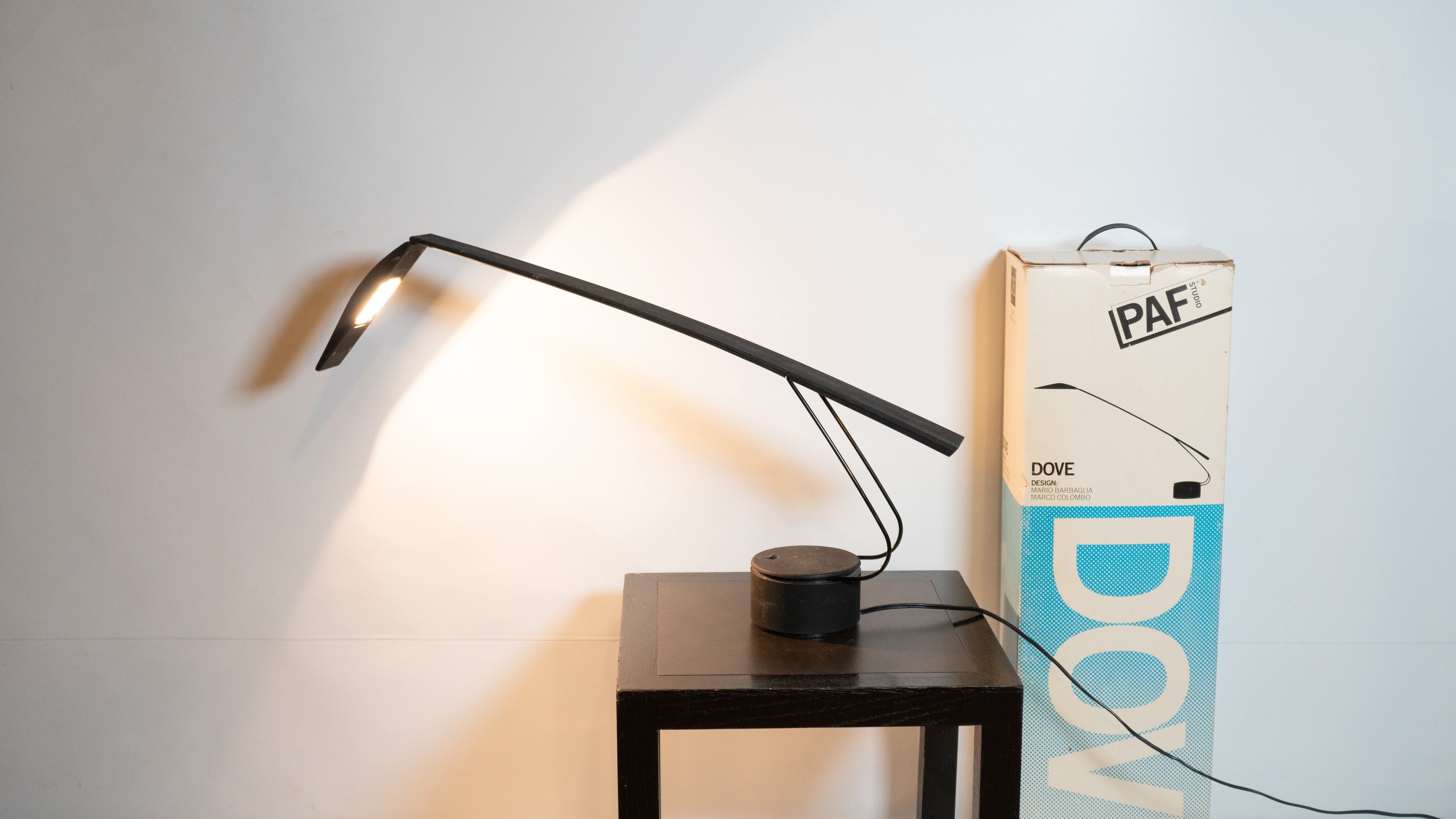 1980s Mario Barbaglia & Marco Colombo for Paf Studio Dove Lamp With Original Box