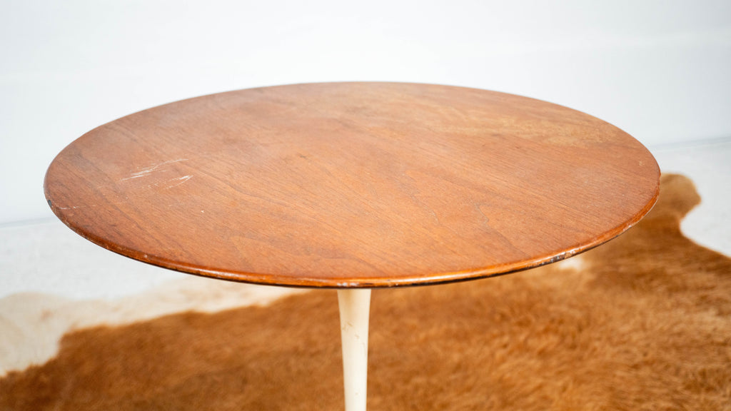 Vintage Knoll International Saarinen Walnut Tulip Side Table