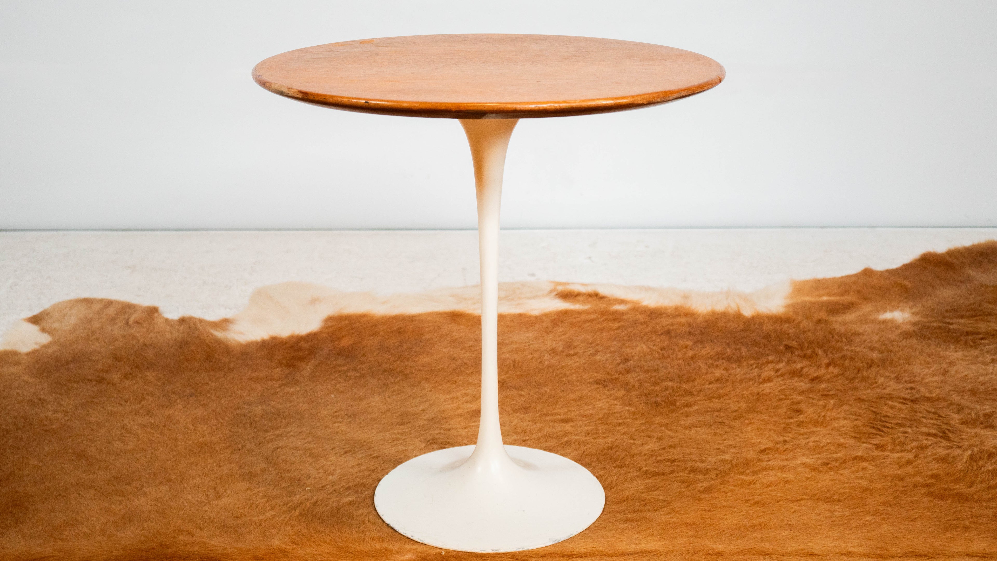Vintage Knoll International Saarinen Walnut Tulip Side Table