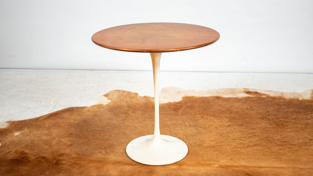 Vintage Knoll International Saarinen Walnut Tulip Side Table