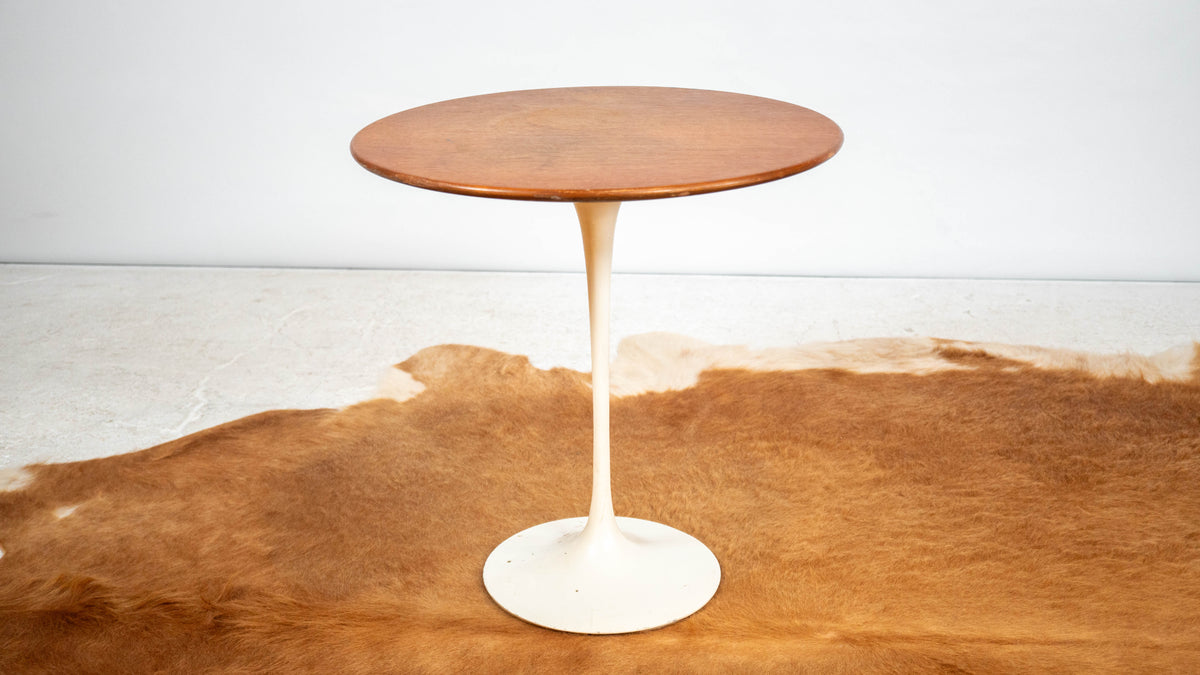 Vintage Knoll International Saarinen Walnut Tulip Side Table