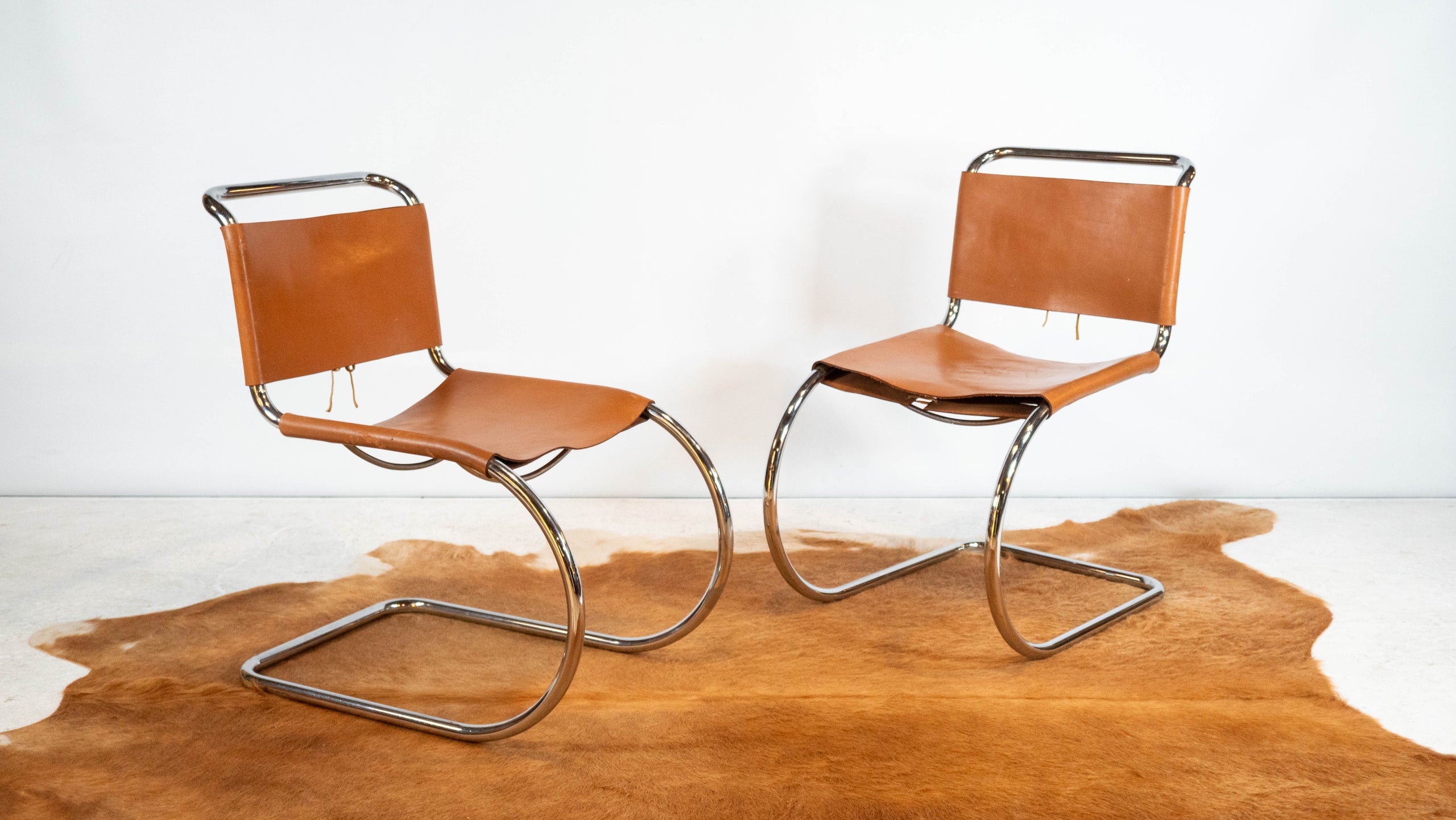 1970s Mies Van Der Rohe Attr. 'MR10' Cognac Leather Chairs - a pair