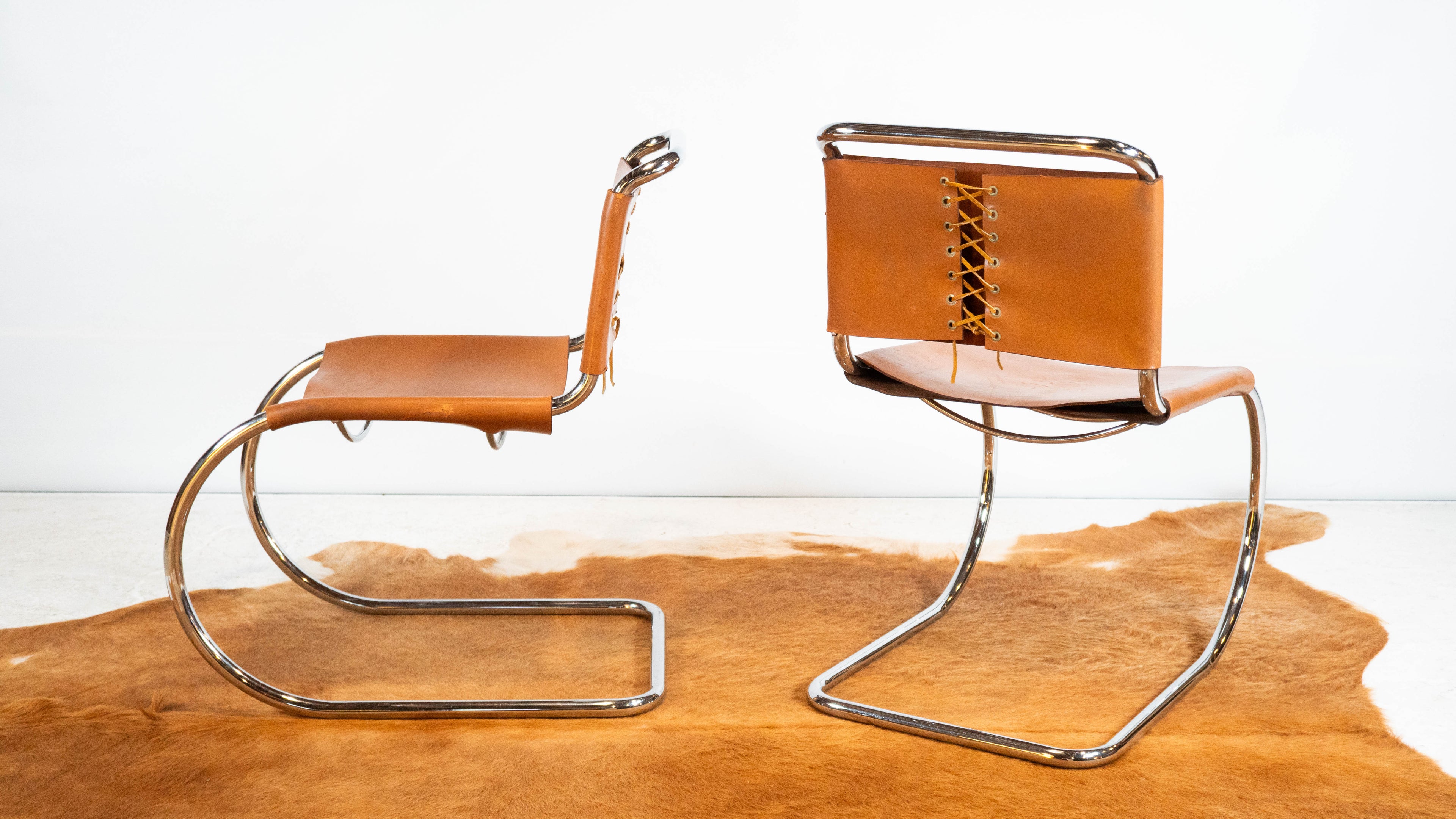 1970s Mies Van Der Rohe Attr. 'MR10' Cognac Leather Chairs - a pair