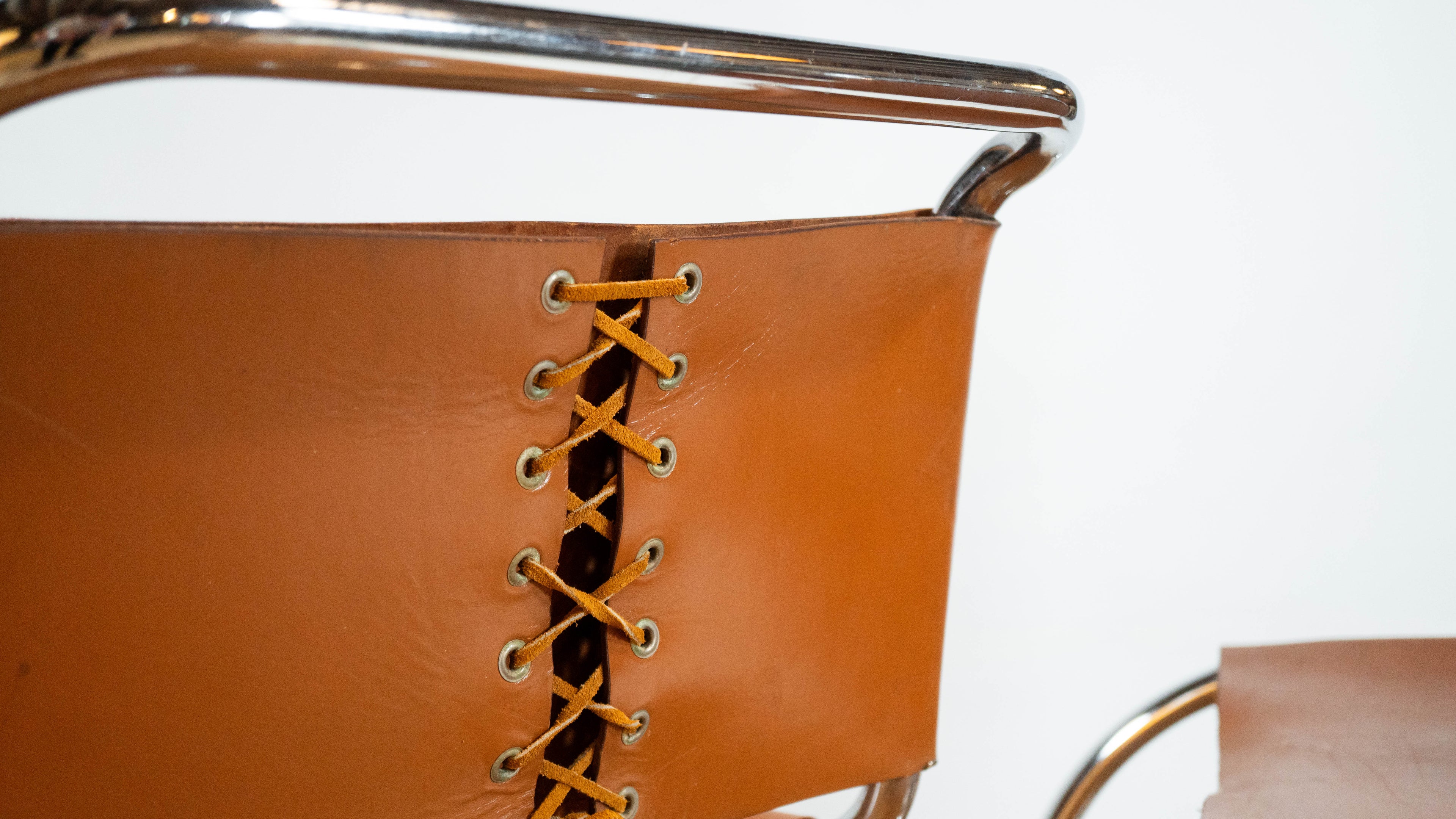 1970s Mies Van Der Rohe Attr. 'MR10' Cognac Leather Chairs - a pair