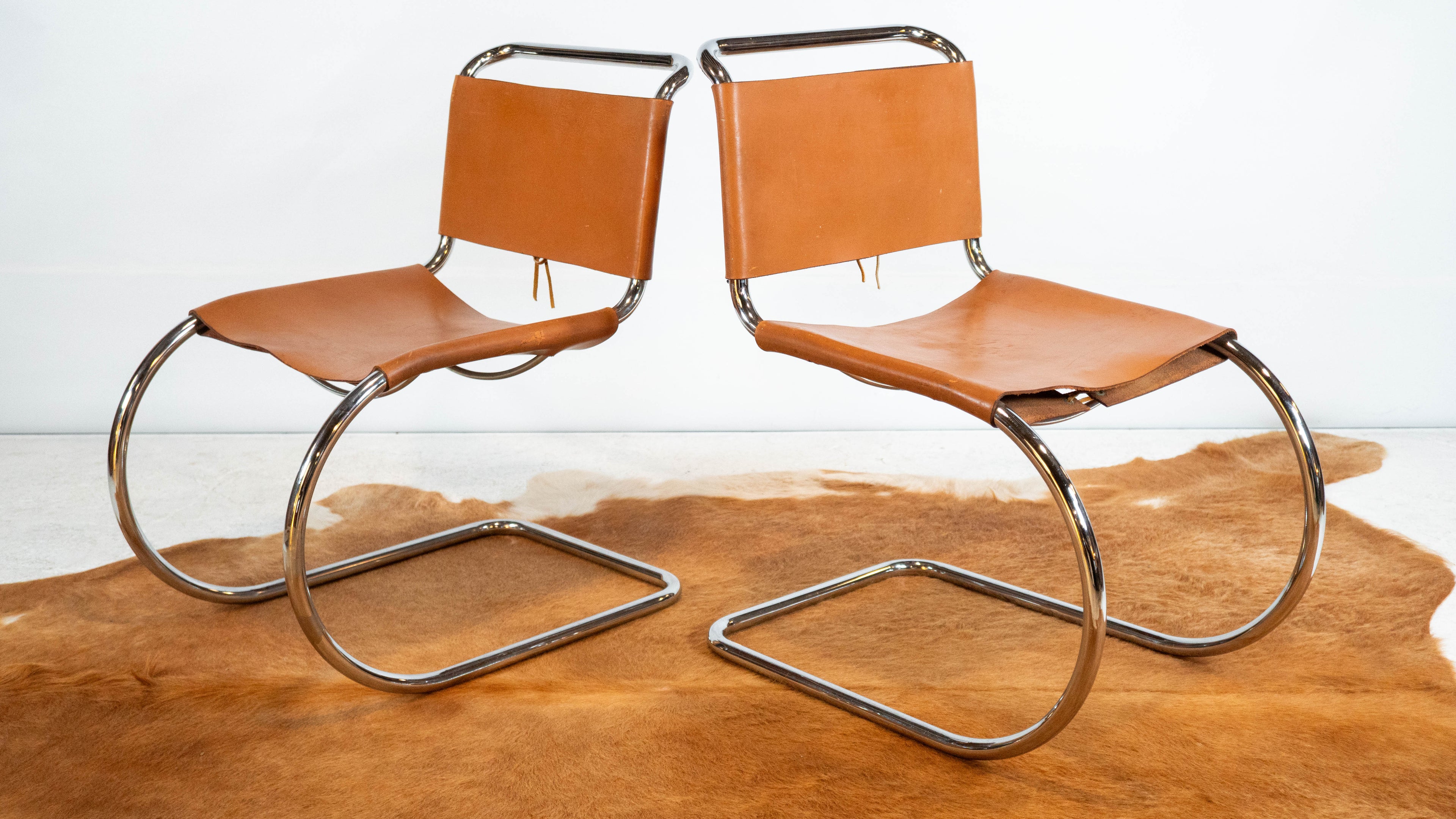 1970s Mies Van Der Rohe Attr. 'MR10' Cognac Leather Chairs - a pair