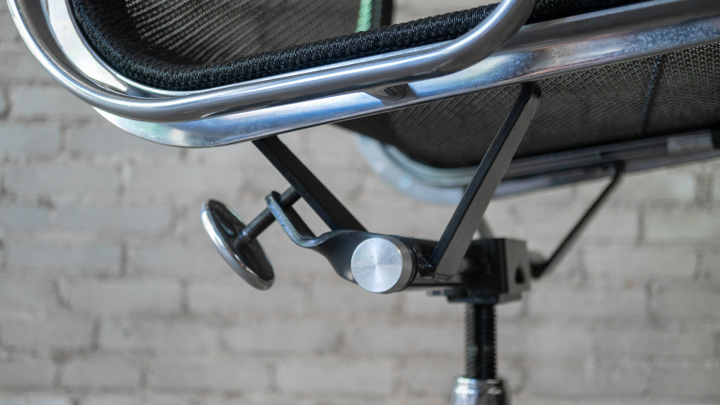Herman Miller Eames Aluminum Group Mesh Chair