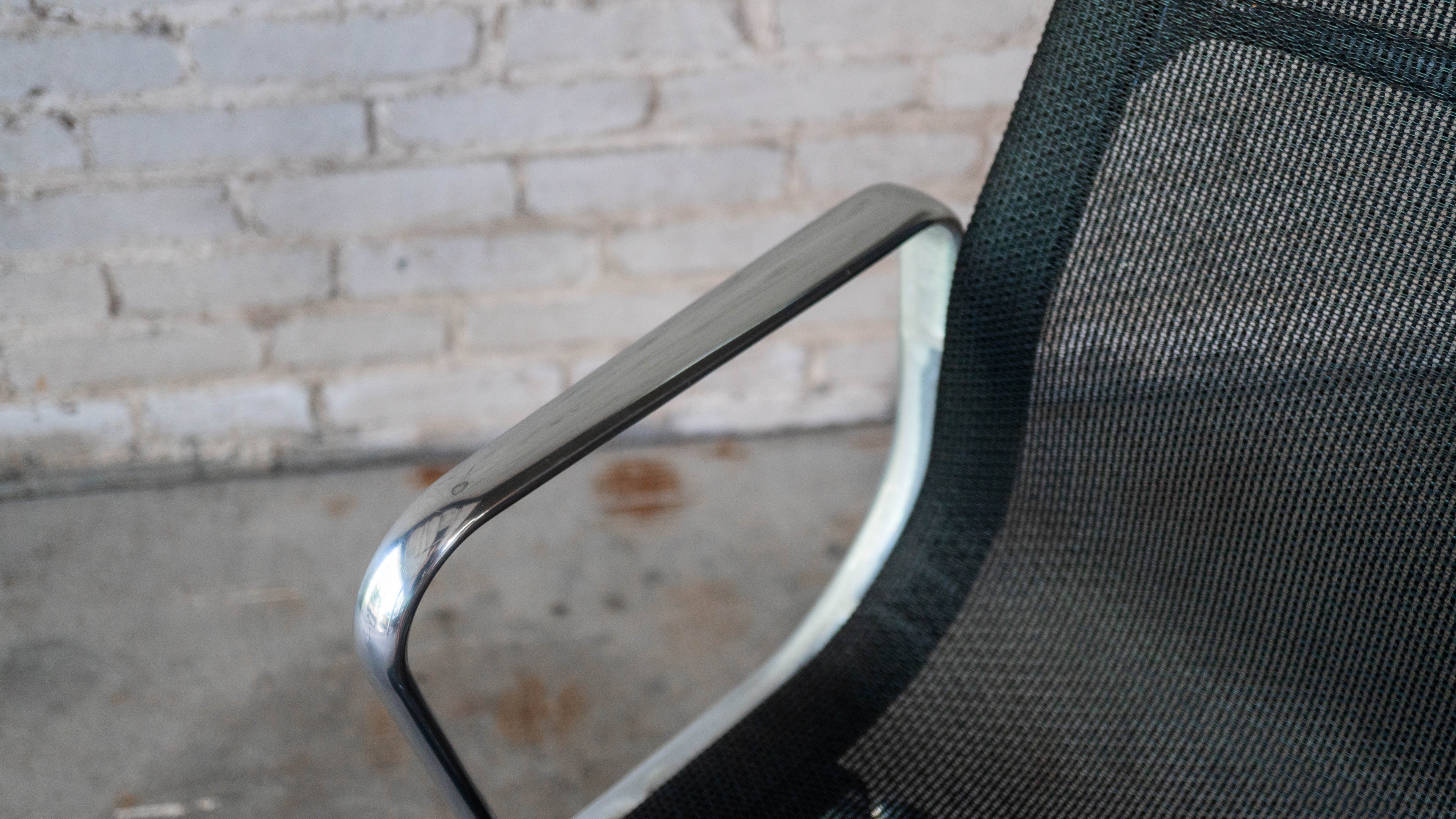 Herman Miller Eames Aluminum Group Mesh Chair