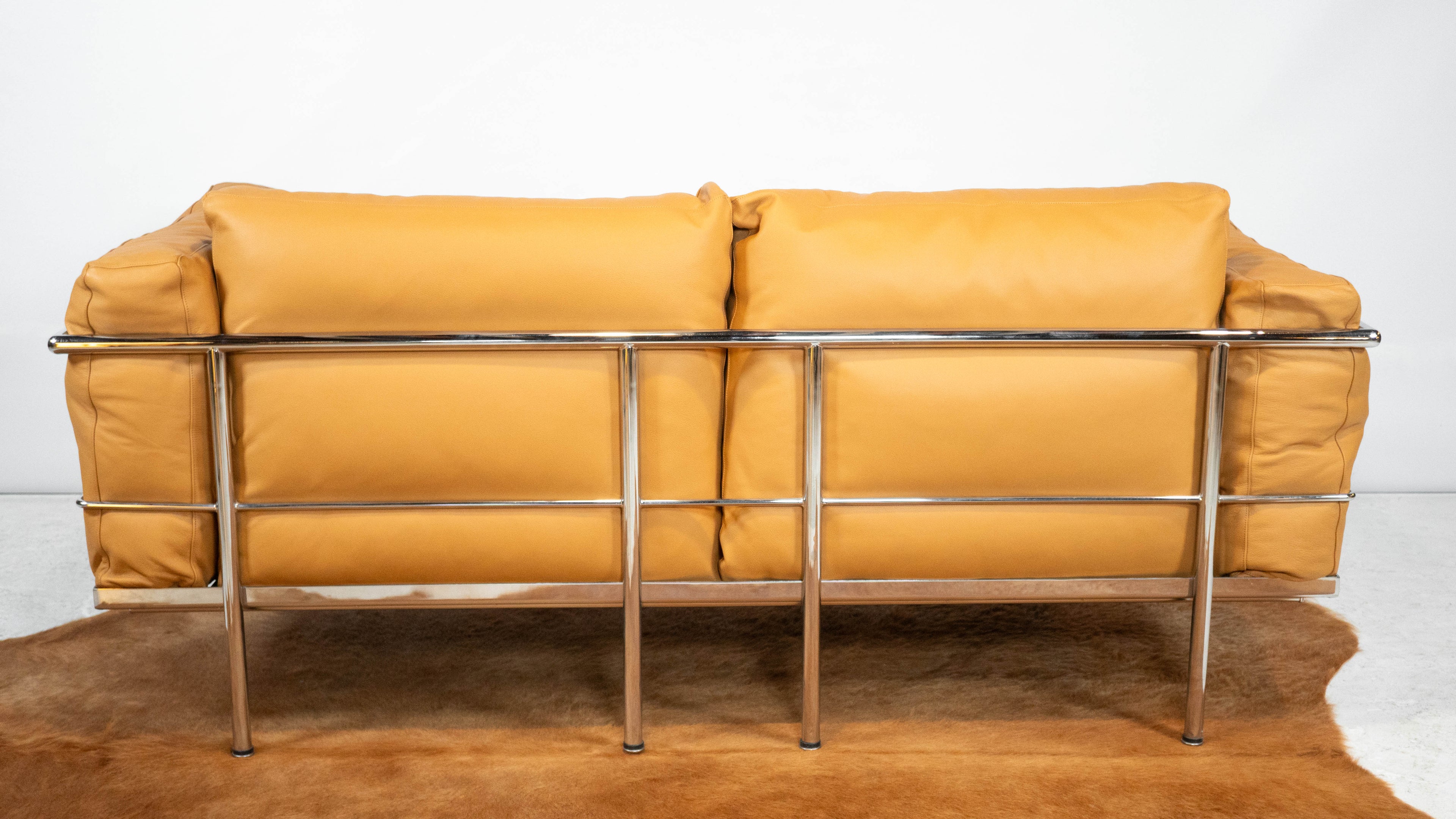 Le Corbusier LC3 Grand Confort Attributed Loveseat Sofa
