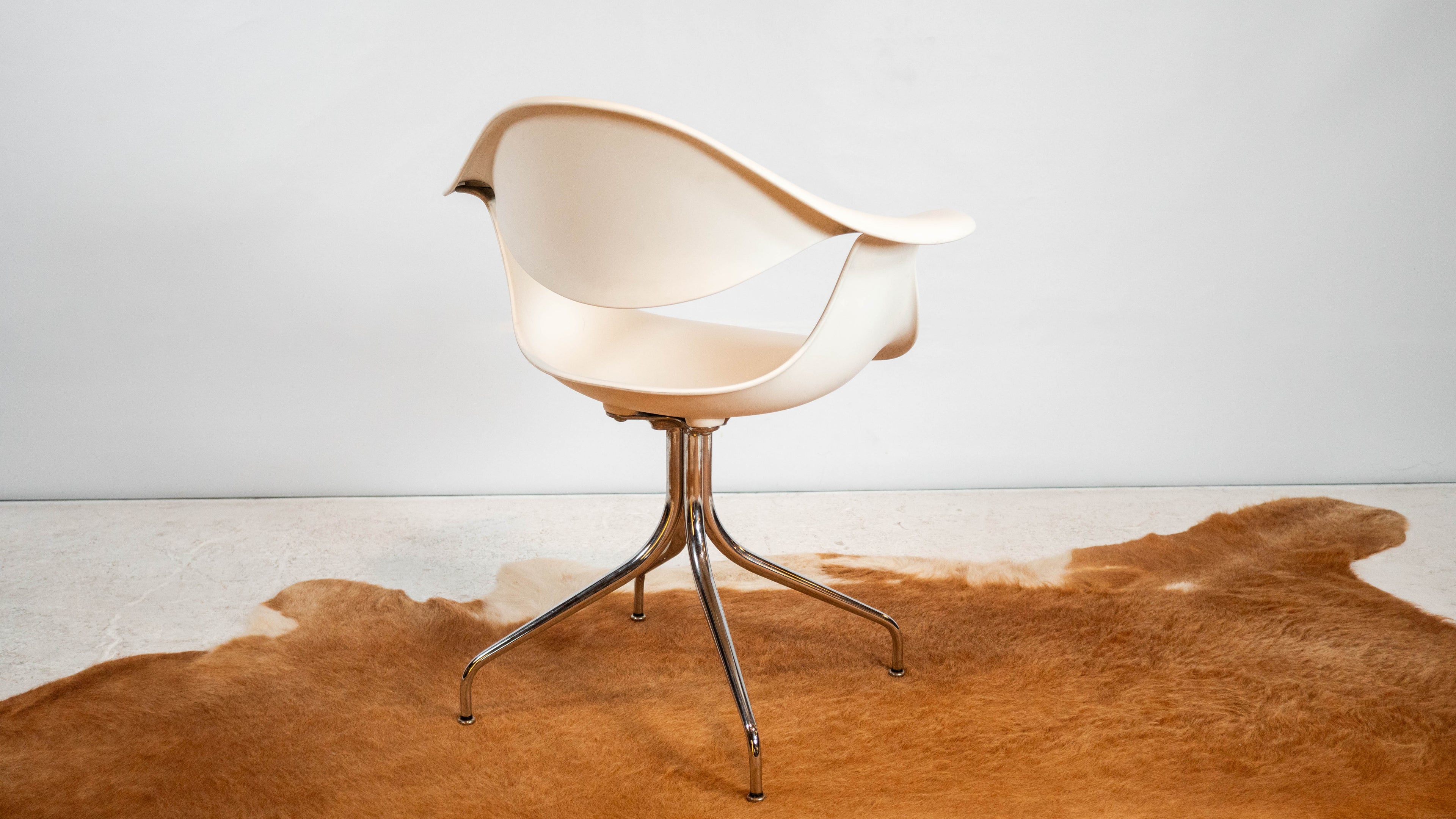 Herman Miller George Nelson Swag Leg Armchair – 2008 Reissue (