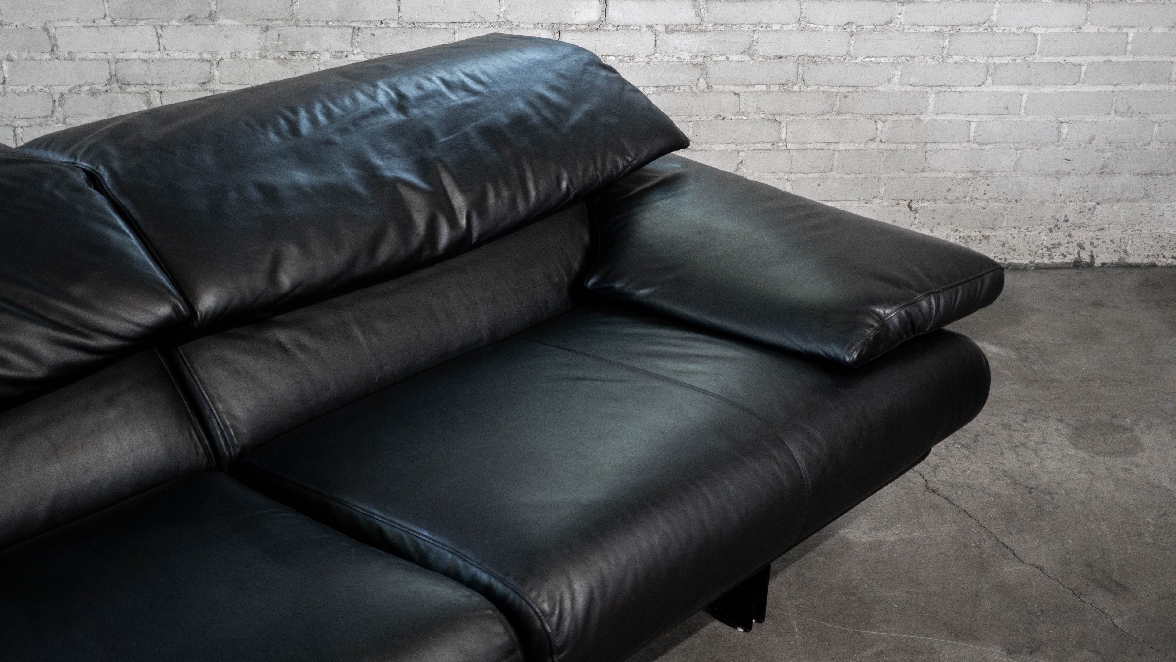 1980s Postmodern Leather Alanda Sofa by Paolo Piva for B&B Italia