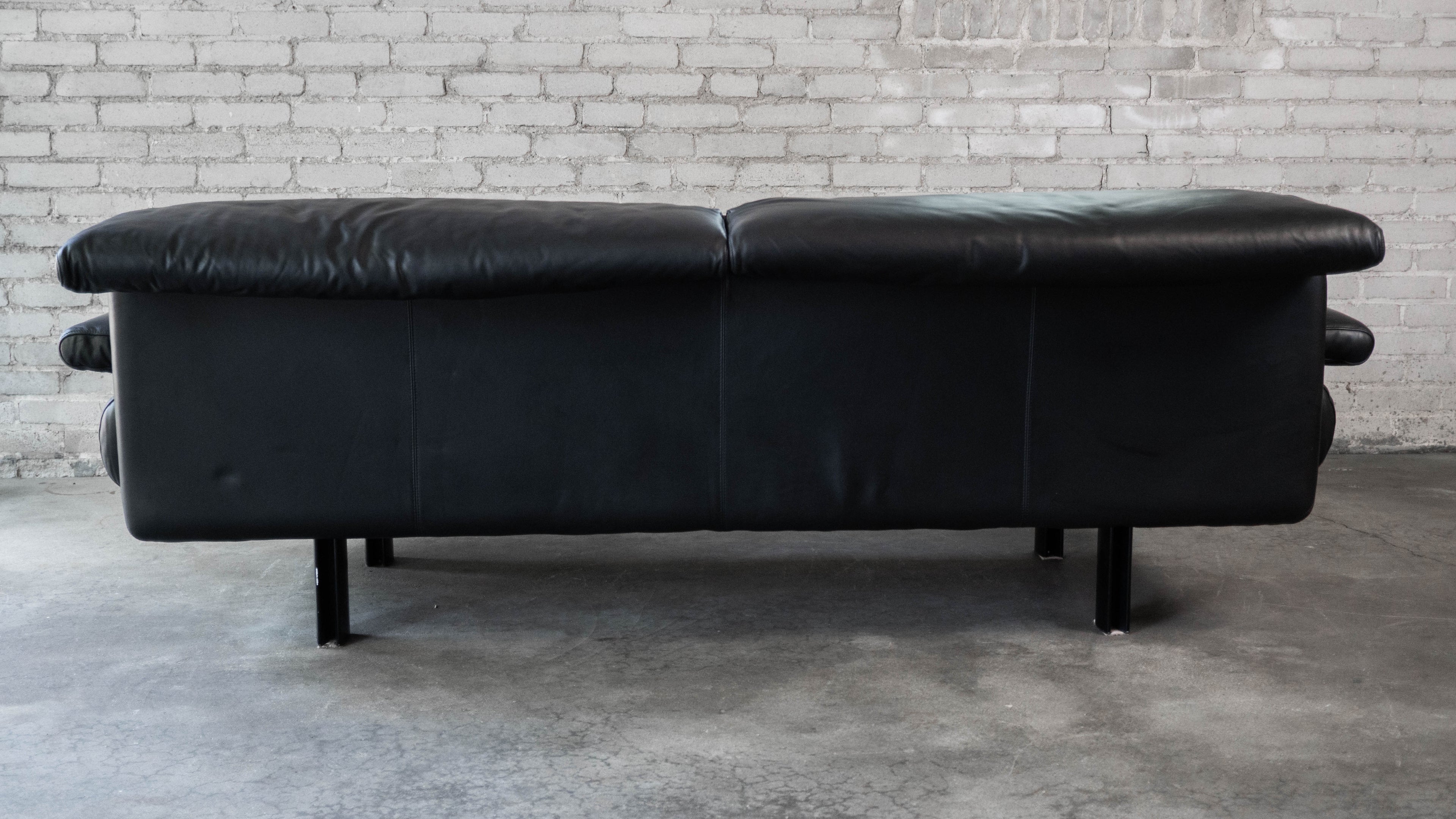 1980s Postmodern Leather Alanda Sofa by Paolo Piva for B&B Italia