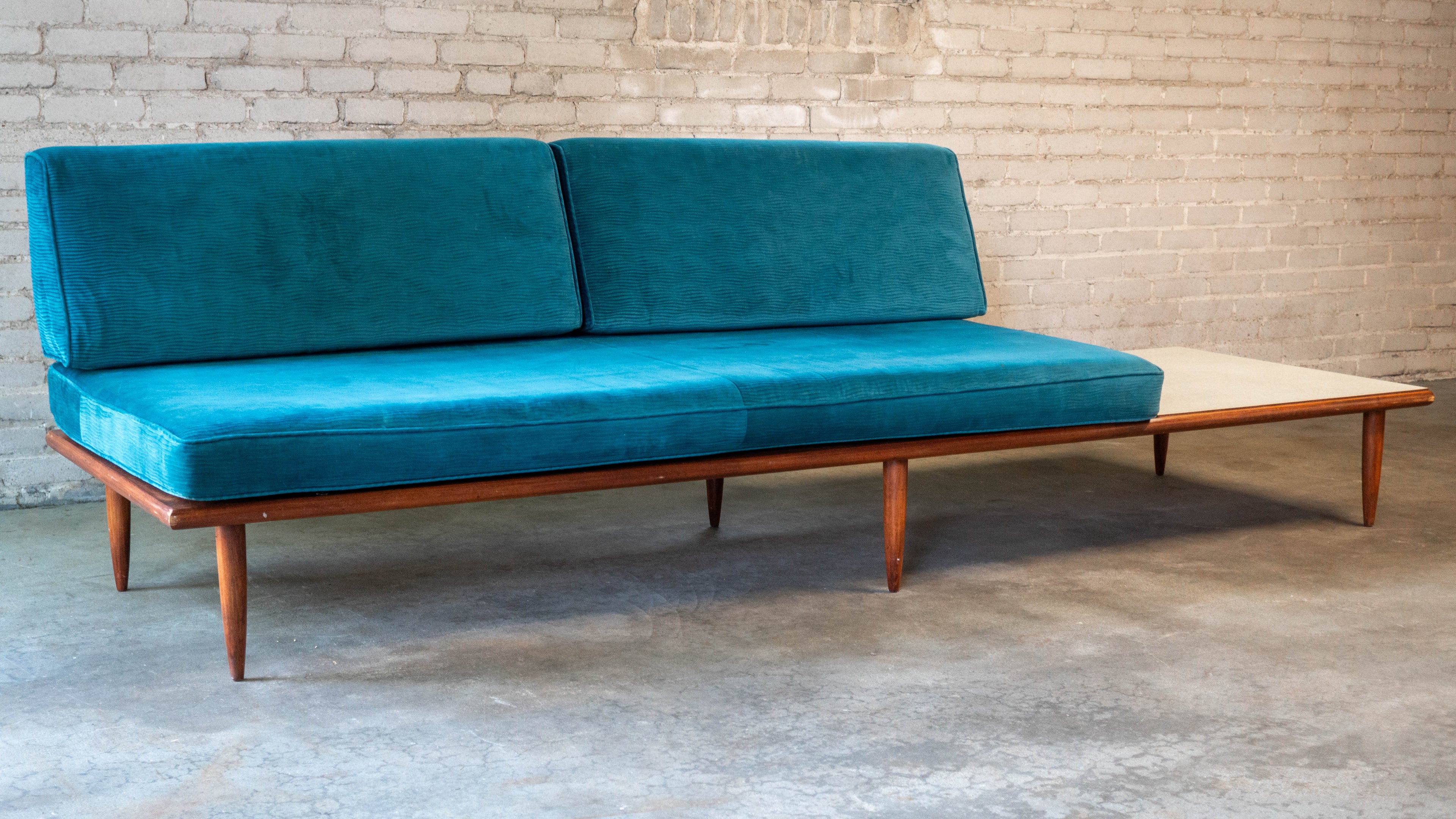 1950s Mid-Century Modern Adrian Pearsall Attr. Walnut Daybed