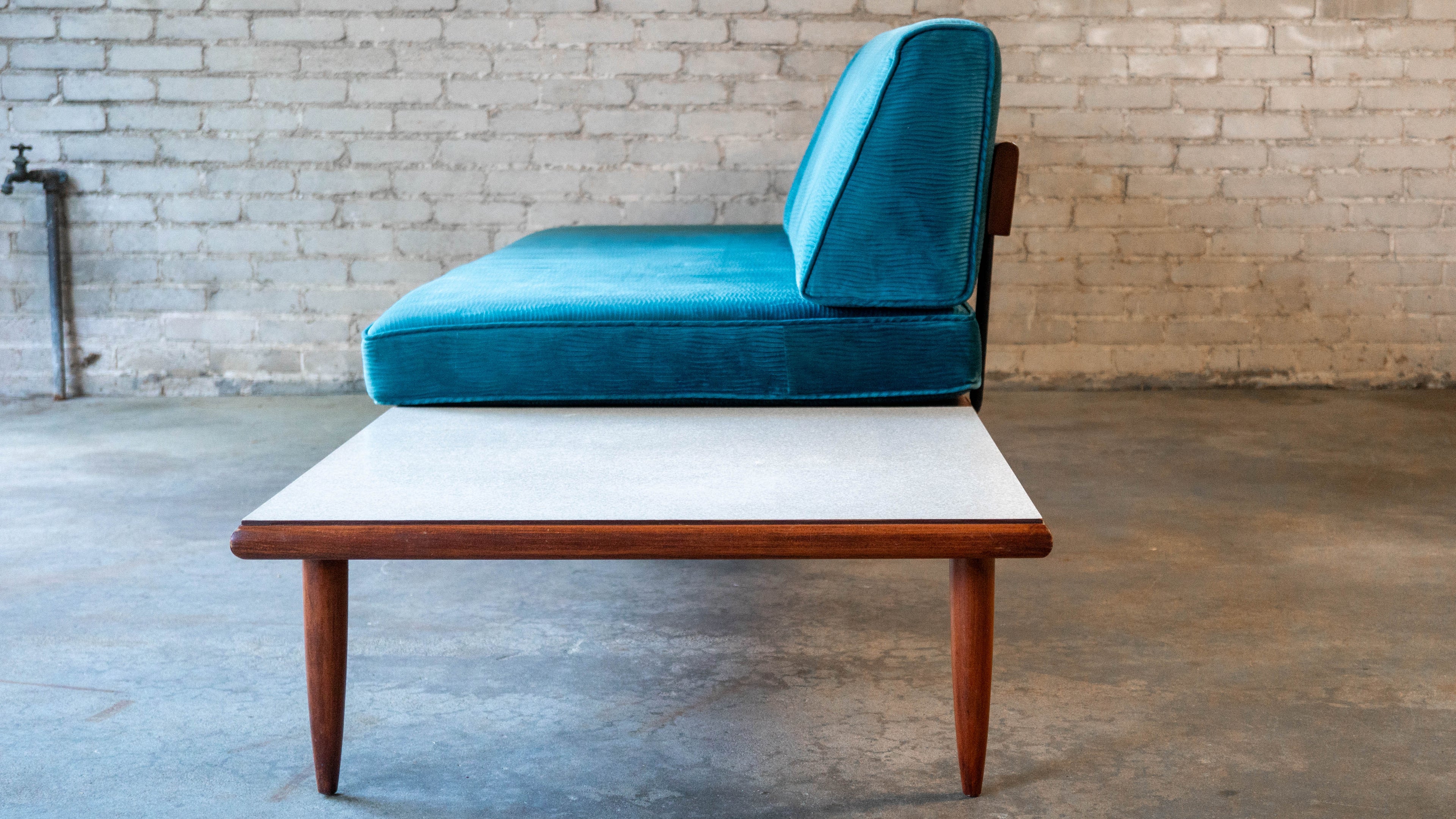 1950s Mid-Century Modern Adrian Pearsall Attr. Walnut Daybed