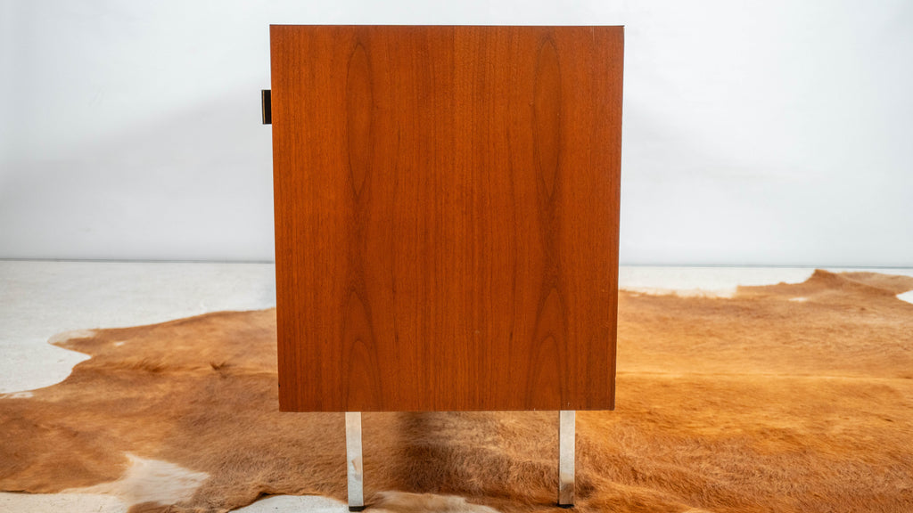 1980s Florence Knoll Model 541 for Knoll International Walnut Credenza